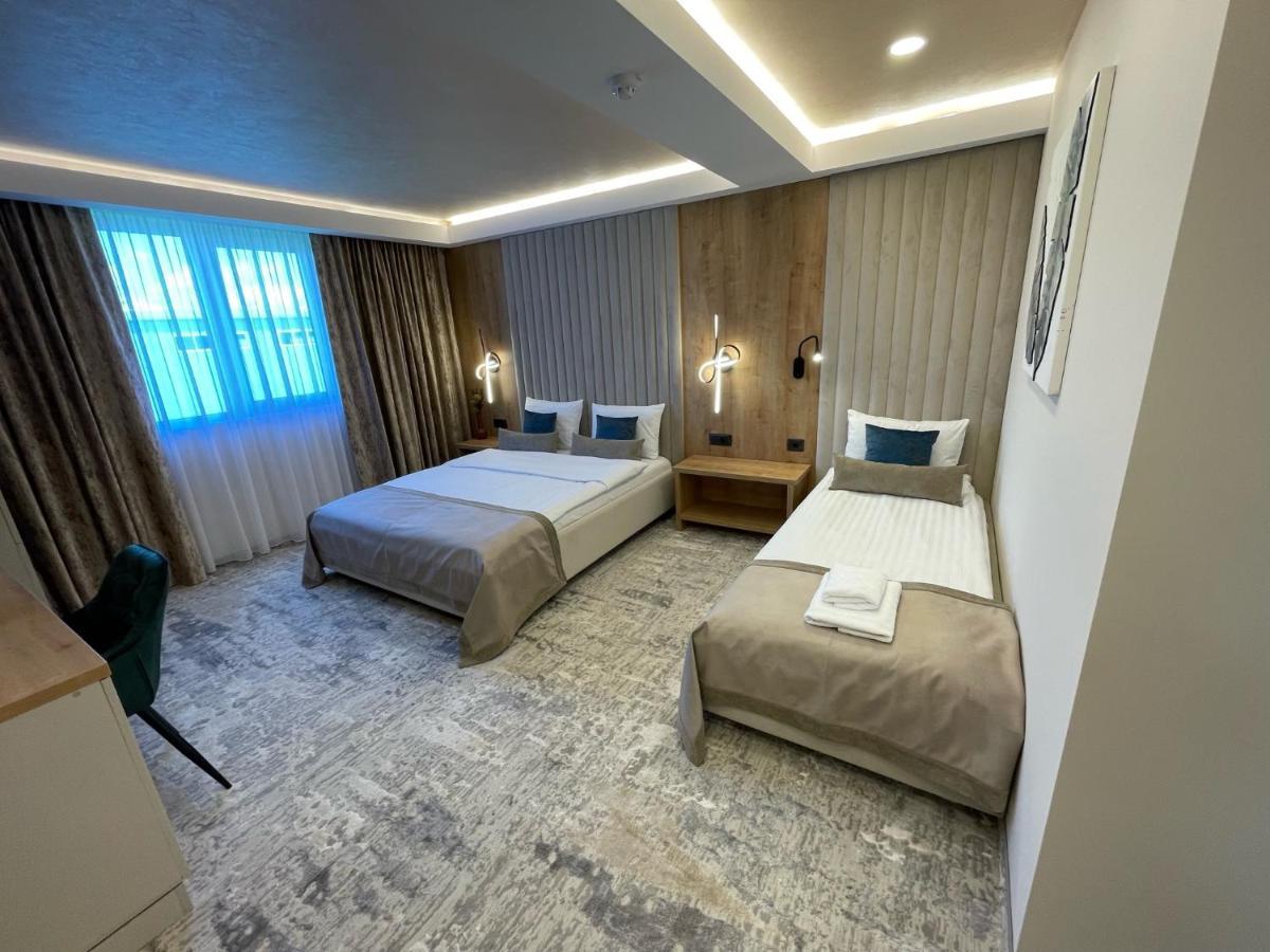 Hotel Rk Ghimbav